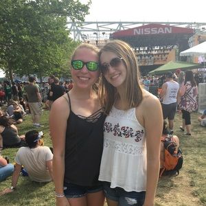 Meet your Posher, Molly